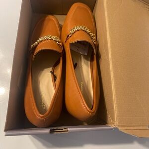 Liz Claiborne Women's Orange Loafers